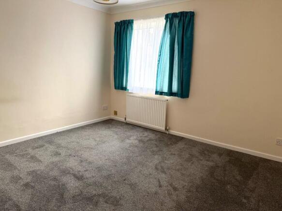 6 Edmund Street, Chesterfield, Derbyshire S41 8TD photo 4