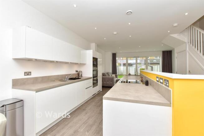 Kitchen/ Living Area