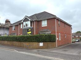Flat 9, 57 63 Cameron Court, Millway Road, Andover SP10 3GF