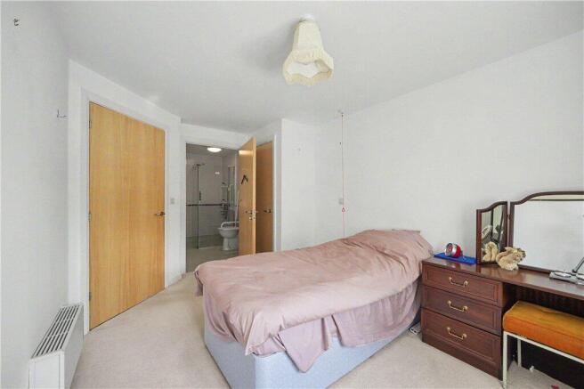 1 bed Apartment for sale Image 5