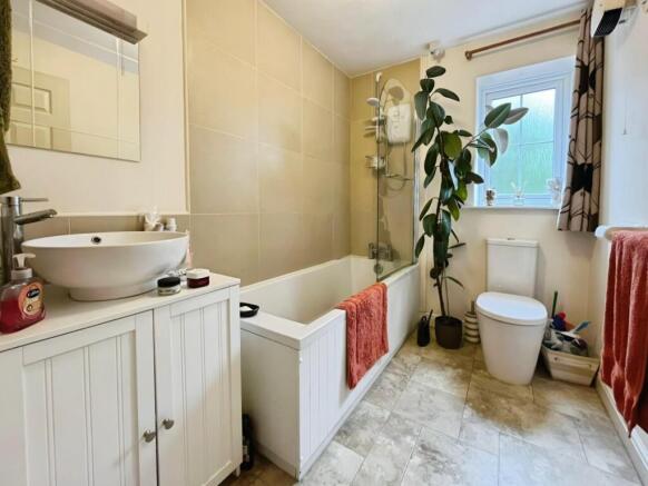 3 bed Cottage for sale Image 10