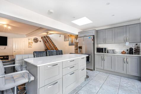Avondale Avenue, Staines-upon-Thames, Surrey, TW18