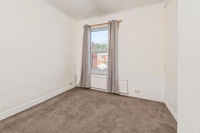 2 bed Detached for sale Image 8