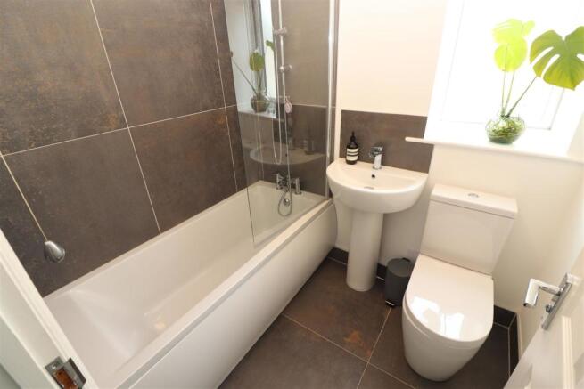 Bathroom / WC