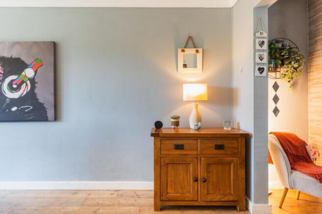 3 bed Semi-Detached for sale Image 9
