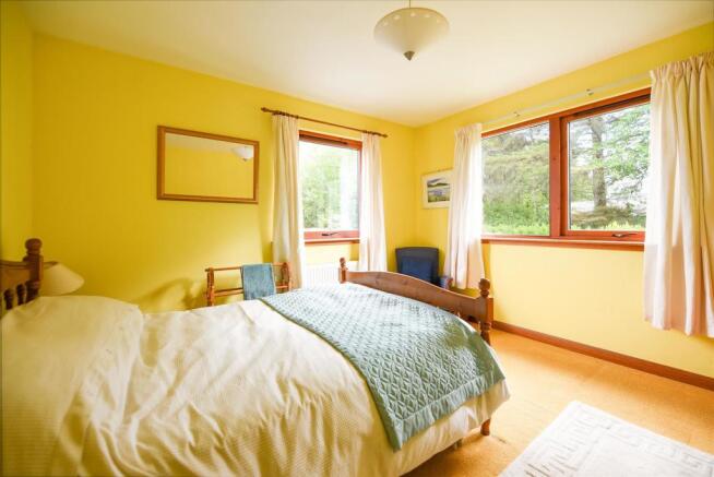 downstairs-bedroom.jpg