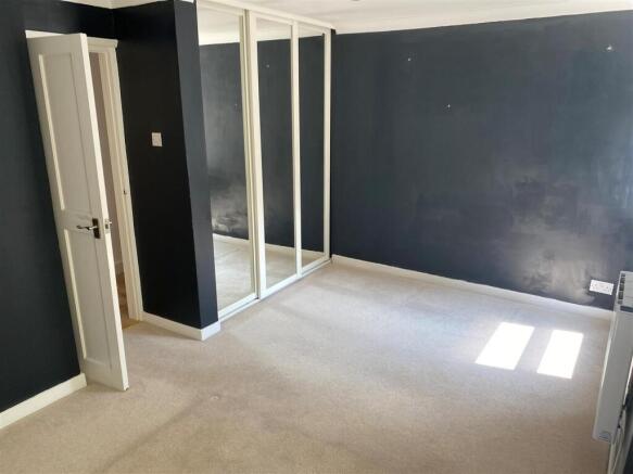 Bedroom.jpg