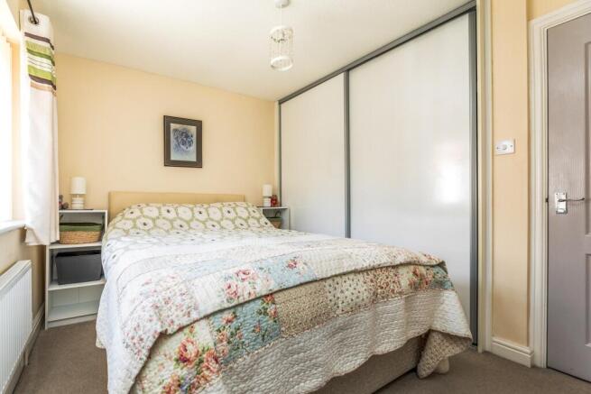 3 bed Bungalow for sale Image 12