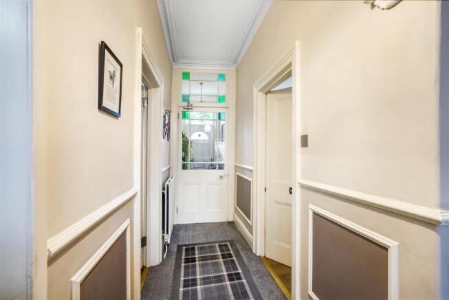 7 bed Semi-Detached for sale Image 4