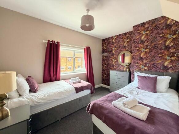 3 bed Semi-Detached for sale Image 11
