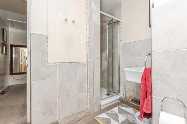3 bed Semi-Detached for sale Image 11