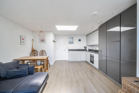 Egleton House, Putney Heath, London, SW15