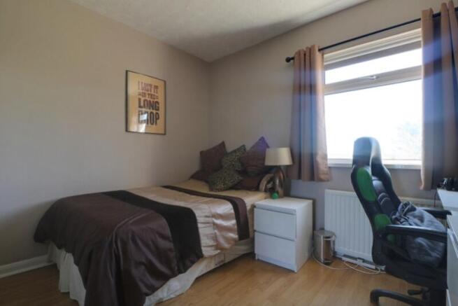 3 bed Semi-Detached for sale Image 11