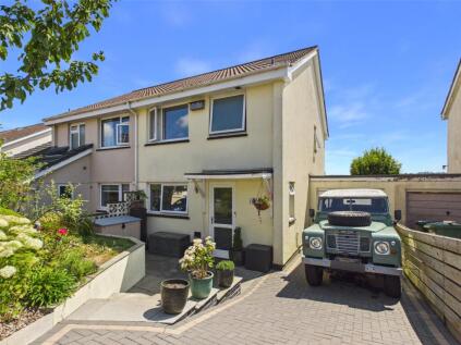 Marshall Avenue, Wadebridge, Cornwall