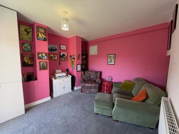 2 bed Terraced for sale Image 10