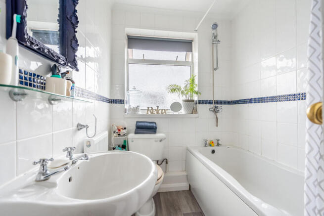 2 bed Semi-Detached for sale Image 10