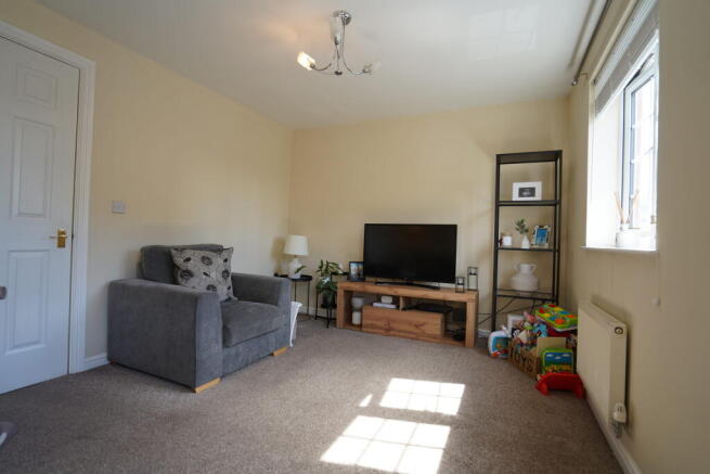 3 bed Town House for sale Image 6