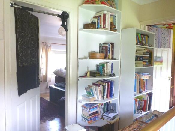 Photo 8