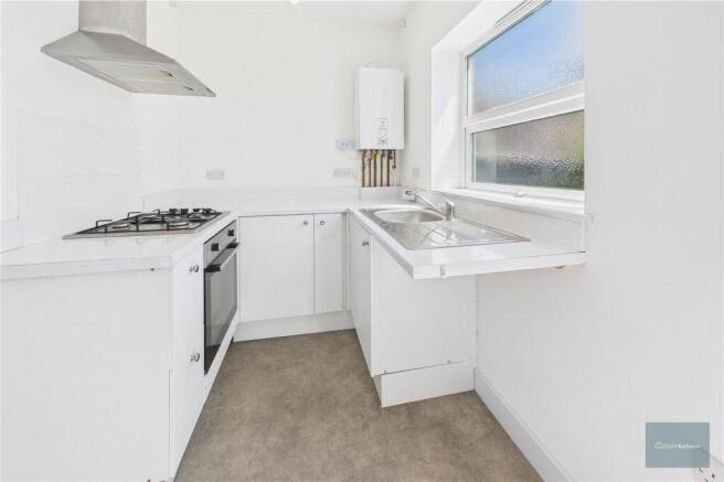 16 kitchen.jpeg