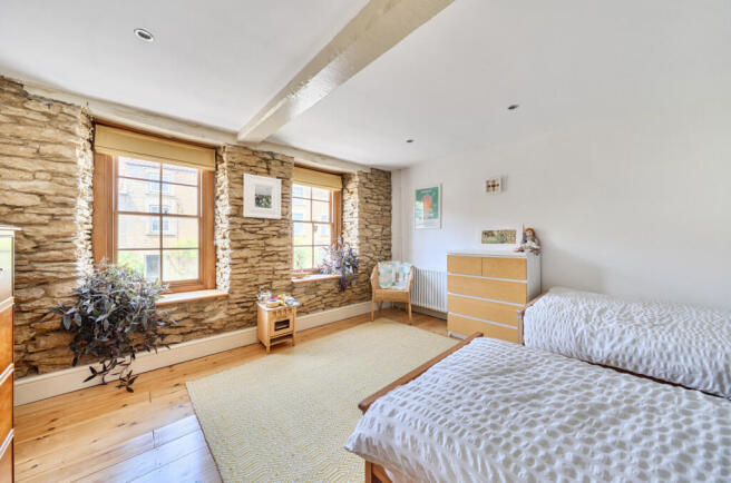 House in Somerset, Frome - More