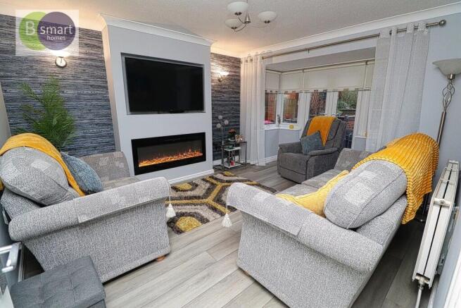 4 bed Detached for sale Image 4