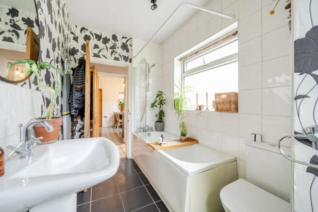 3 bed Terraced for sale Image 6