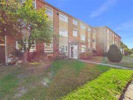 6, Orchard Court, Thornbury Avenue, Isleworth TW7 4NG