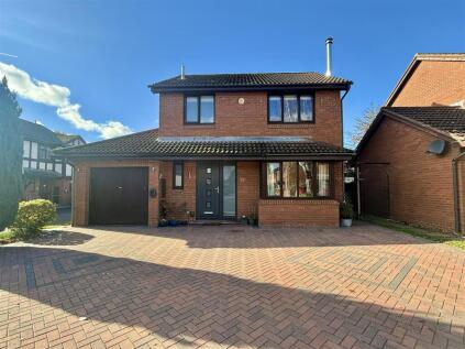 Fountains Close, Hereford
