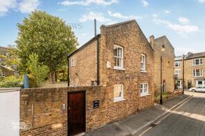13a The Lodge, Princes Road, London W13 9AS