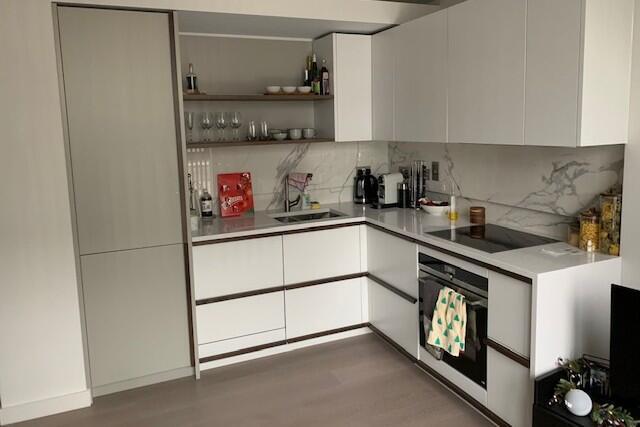 207 Westmark Tower, 1 Newcastle Place, Paddington, London, W2 1DB