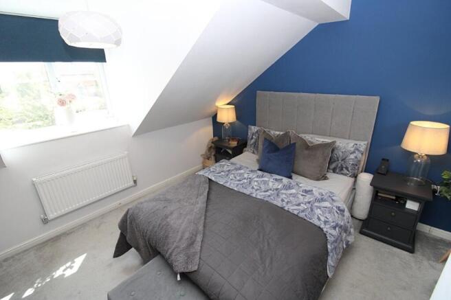 3 bed Semi-Detached for sale Image 11
