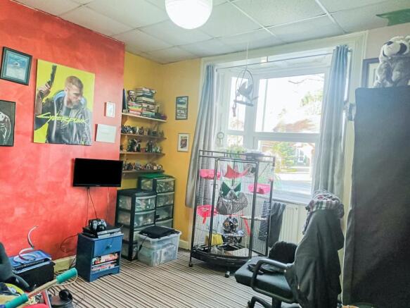 Photo 9