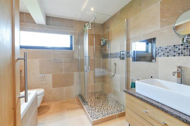Panorama - Bathroom 2.jpg