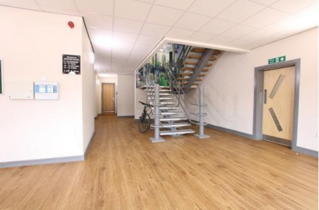 1 bed Apartment to rent Image 6