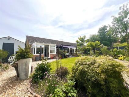 Heath Farm Road, Ferndown