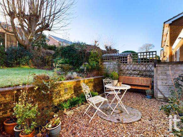 Outdoor Sitting Area