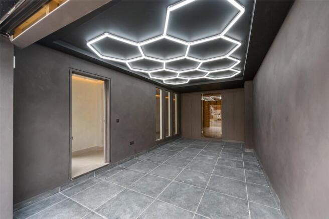 Garage/Car Showroom