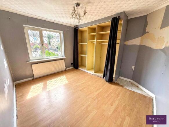 3 bed Not Specified for sale Image 9