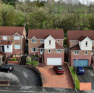Tor View, Bedwas, CF83
