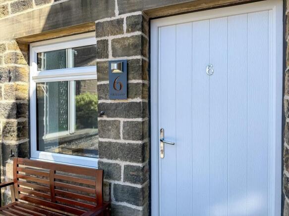 2 bed Terraced for sale Image 12
