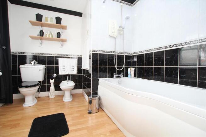 Ensuite
