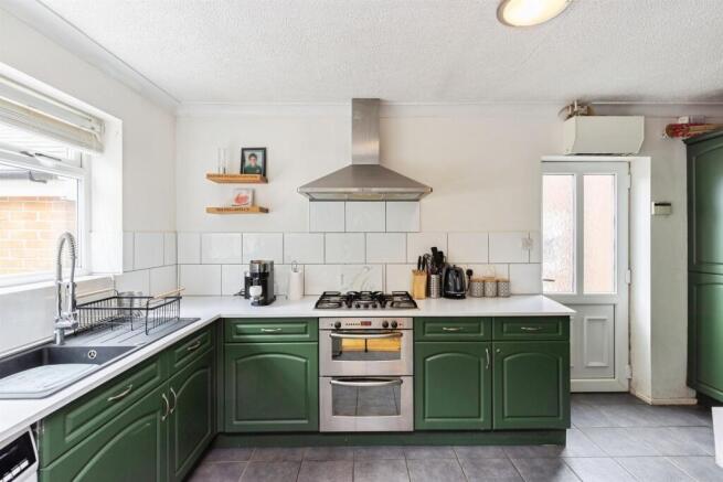 3 bed End of Terrace for sale Image 6