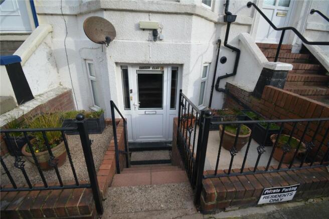 2 bed Apartment for sale Image 7