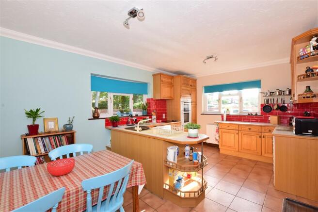 Kitchen/Breakfast Room