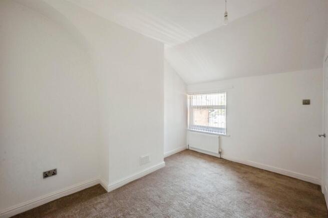 3 bed Terraced for sale Image 10