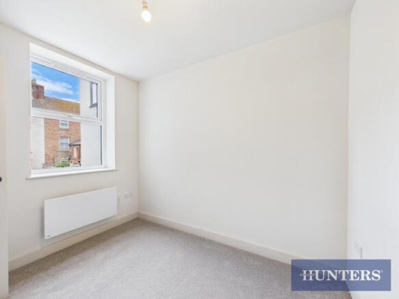 2 bed Apartment to rent Image 12