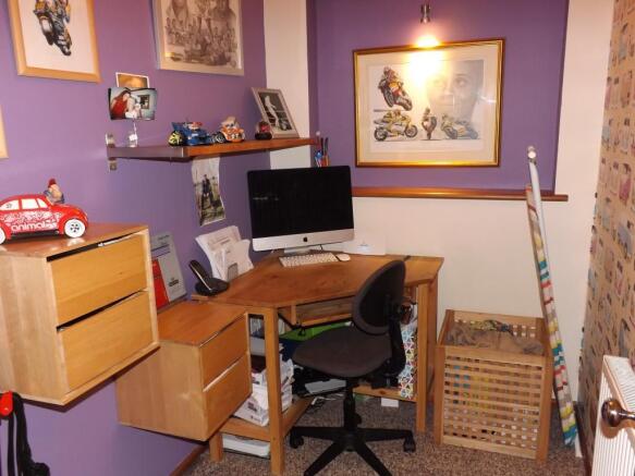 Photo 10