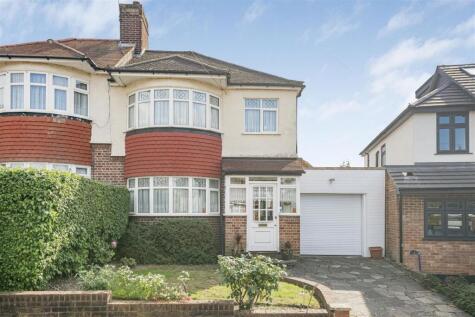 Langford Crescent, Cockfosters, EN4