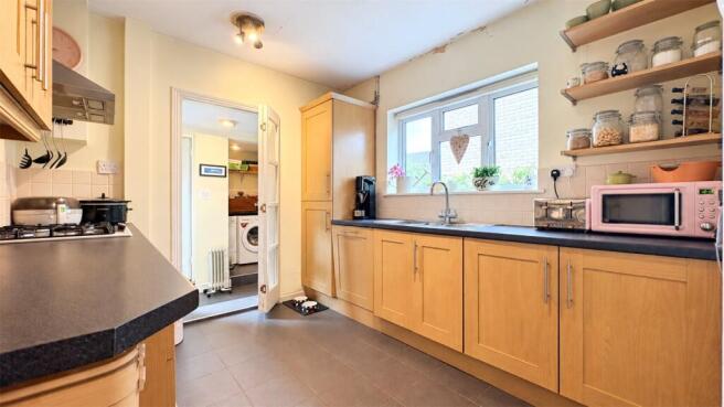 Trinity Road, Halstead, Essex photo 4