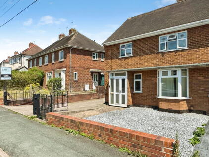 Derby Avenue, Claregate, Wolverhampton, WV6 9JR
